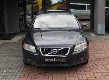 Volvo - V70