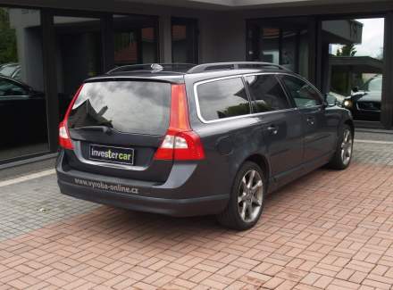 Volvo - V70