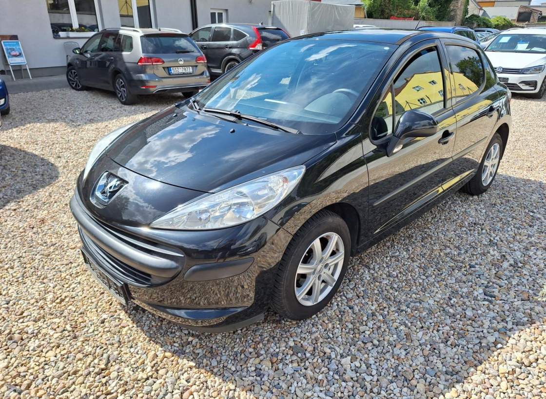 Peugeot - 207