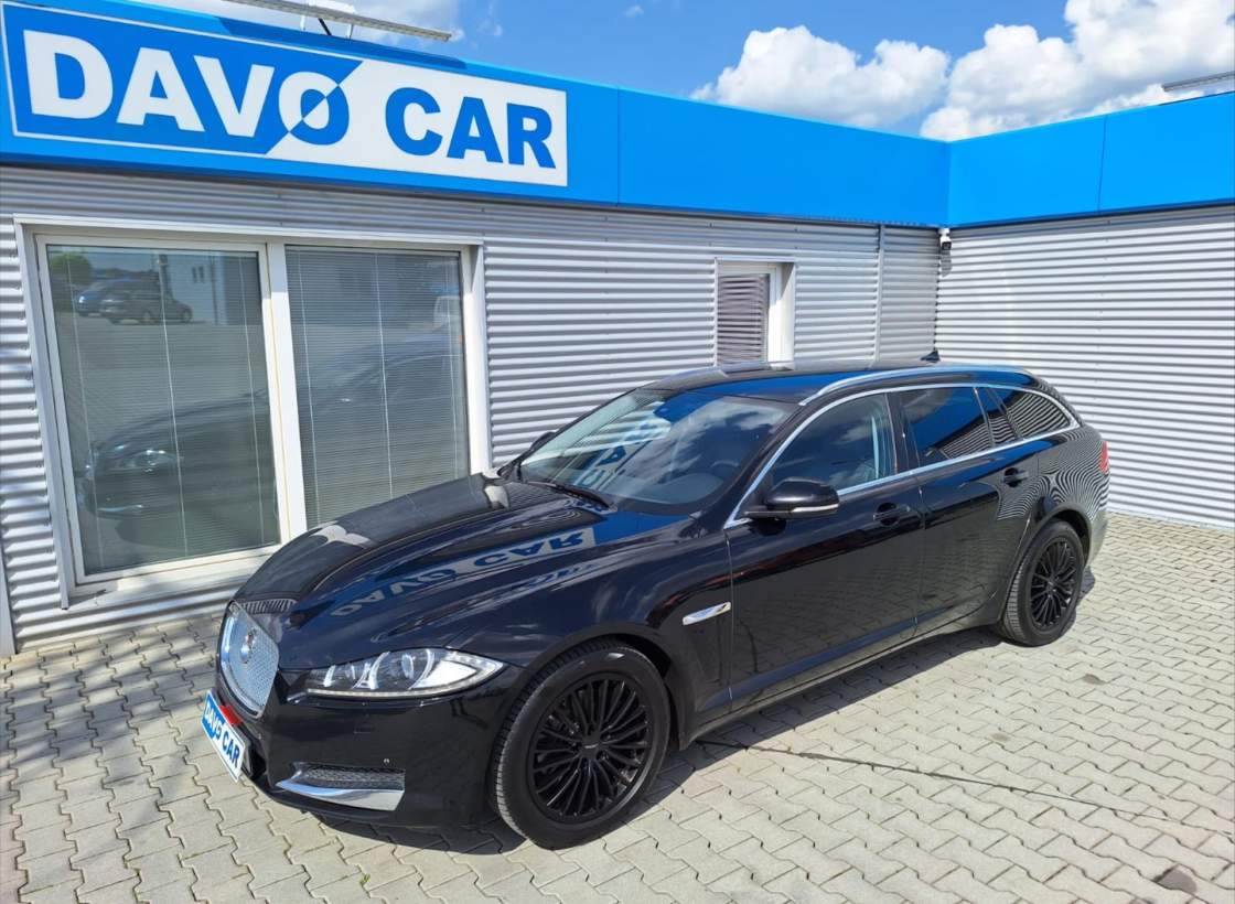 Jaguar - XF