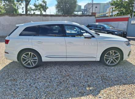 Audi - Q7