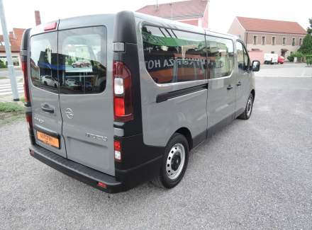 Opel - Vivaro