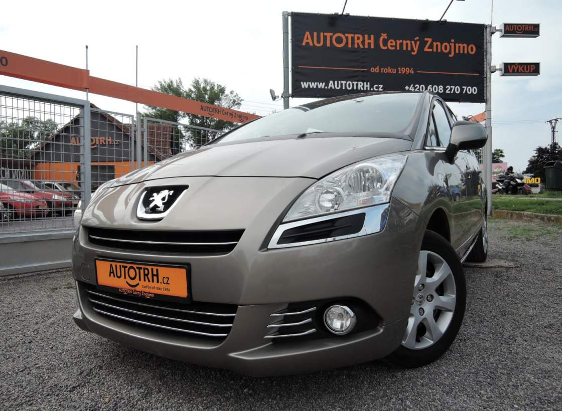 Peugeot - 5008