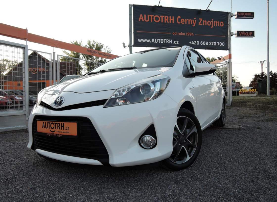 Toyota - Yaris