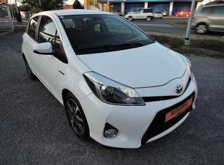 Toyota - Yaris