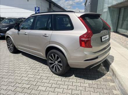Volvo - XC90