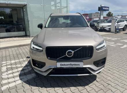 Volvo - XC90