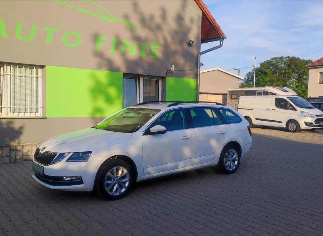 Škoda - Octavia