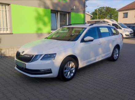 Škoda - Octavia