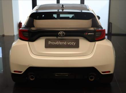 Toyota - Yaris