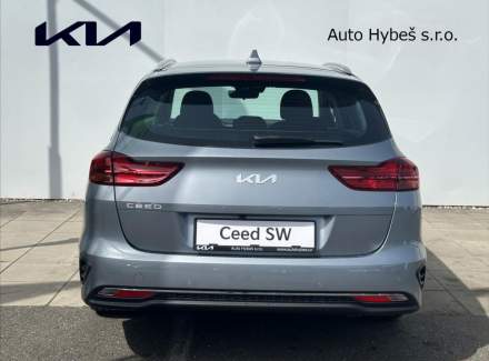 Kia - Cee'd