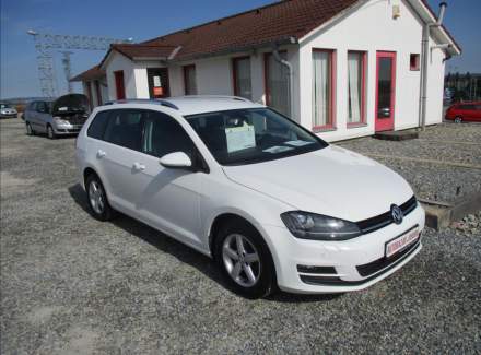 Volkswagen - Golf