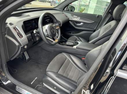 Mercedes-Benz - EQC
