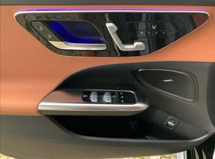 Mercedes-Benz - C-class