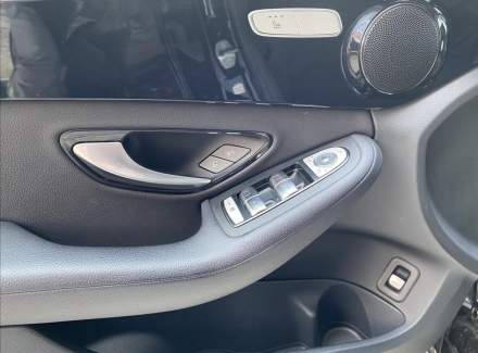 Mercedes-Benz - C-class