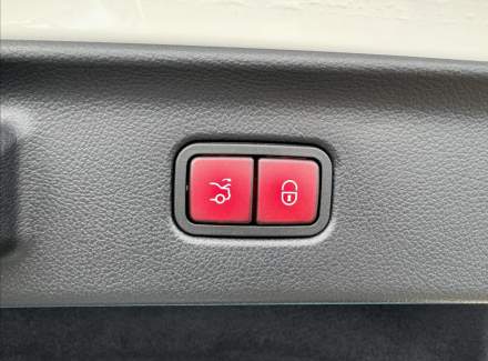 Mercedes-Benz - S-class