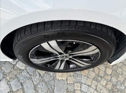 Mercedes-Benz - C-class