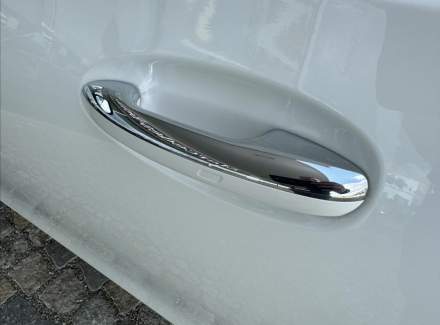 Mercedes-Benz - C-class