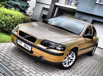 Volvo - S60