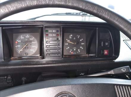 Volkswagen - Caravelle