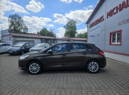 Citroën - C4