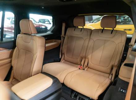 Jeep - Grand Cherokee