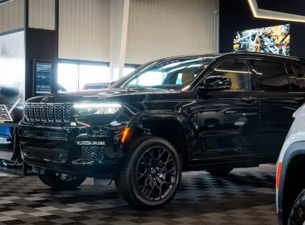 Jeep - Grand Cherokee