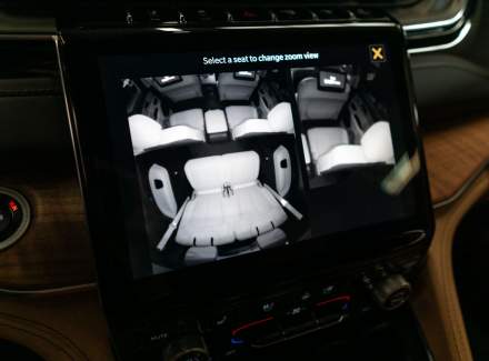 Jeep - Grand Cherokee