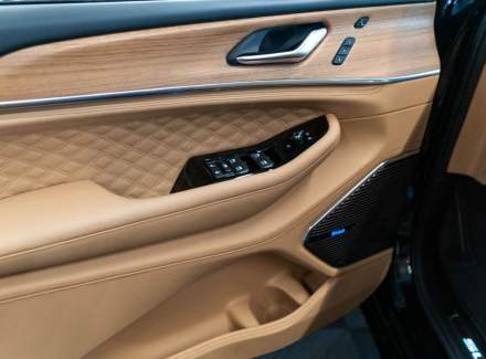 Jeep - Grand Cherokee