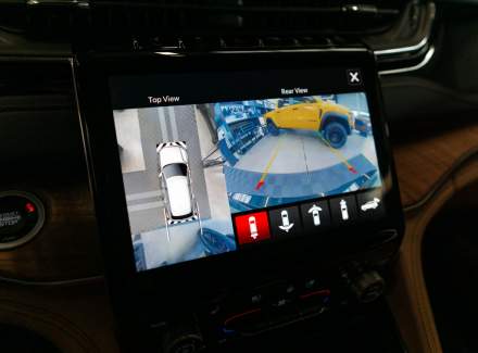 Jeep - Grand Cherokee