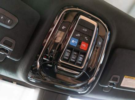 Jeep - Grand Cherokee