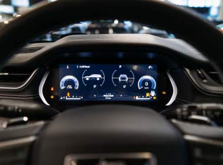 Jeep - Grand Cherokee