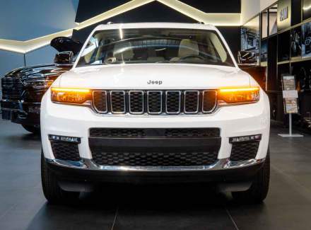 Jeep - Grand Cherokee