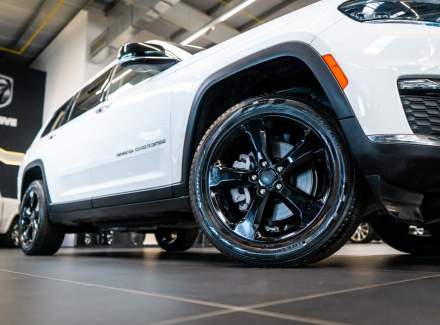 Jeep - Grand Cherokee