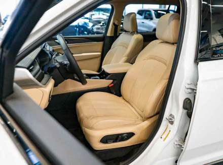 Jeep - Grand Cherokee