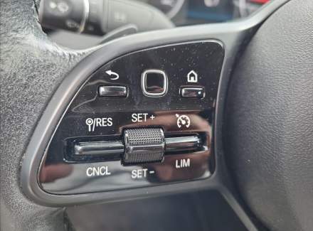 Mercedes-Benz - C-class