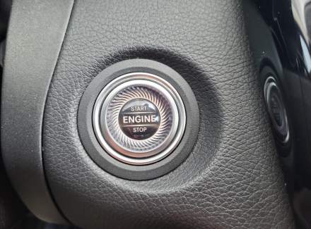 Mercedes-Benz - C-class