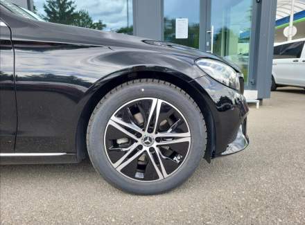 Mercedes-Benz - C-class