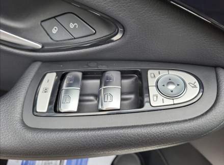 Mercedes-Benz - C-class