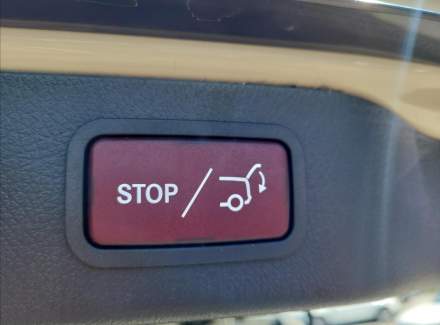 Mercedes-Benz - V-class