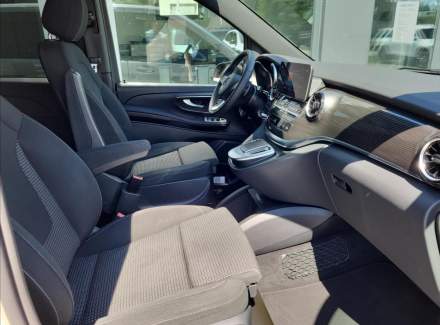 Mercedes-Benz - V-class