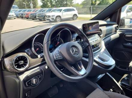 Mercedes-Benz - V-class