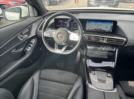 Mercedes-Benz - EQC