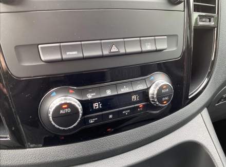 Mercedes-Benz - Vito