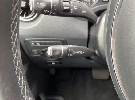 Mercedes-Benz - Vito