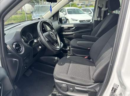 Mercedes-Benz - Vito