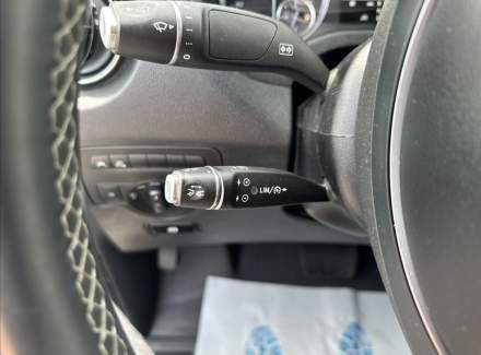 Mercedes-Benz - Vito