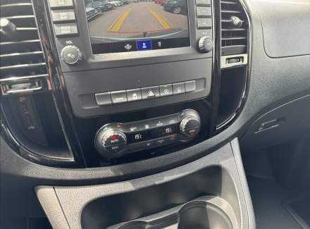 Mercedes-Benz - Vito