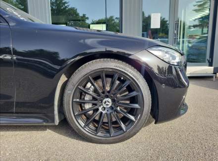 Mercedes-Benz - S-class