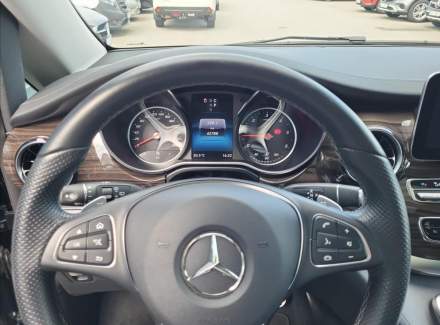 Mercedes-Benz - V-class